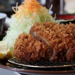 まるやま食堂 - カタロースとんかつ定食