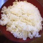 肉玉そば おとど - 白色が美しい炊き上がり。うっとりします。