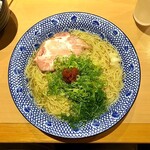 塩そば まえだ - 冷やし梅塩そば 大盛り