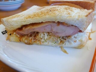 Komeda Kohiten - あみ焼きチキンホットサンド