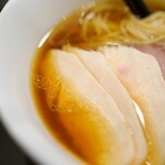 らぁ麺やまぐち - 鳥むね肉チャーシュー