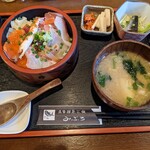 みぶろ - 本日の海鮮丼