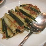 Li Yen - Japanese cucumber with dried shrimps