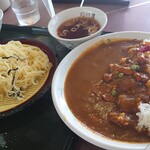 石川屋 - カレーライス・ざる中華セット800円