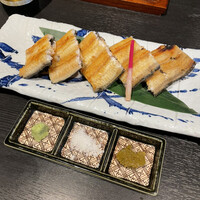 炭焼きうなぎ・かしわ 登河 - 