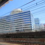 Kicchin Taishouken - 駅ホームから望む東京交通会館。築56年は信じがたいモダンデザイン。