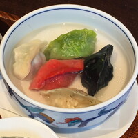 大傳梅梅 - 五色餃子