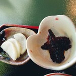 Yahataya - 漬け物と鰻の甘露煮