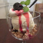 小さな街の食堂 cafe MISTY - セットのデザートは、ミニパフェでした