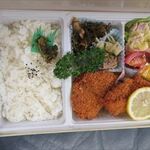 ファミリーレストラン みのり - ヒレカツ弁当