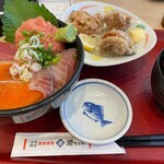 築地食堂 源ちゃん - 四色丼と唐揚げ　1068円