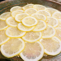 名古屋焼肉きらく - レモンまくりのスーパーネギ塩タン