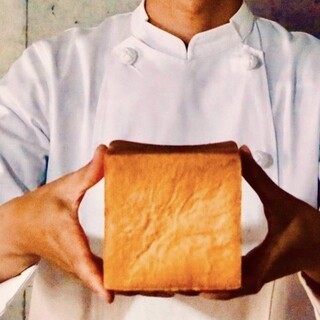 Komae Bakery MAKANA_0