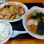 らーめん処次男坊 - 料理写真:肉と玉ねぎ炒め定食