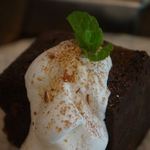 アオイクカフェ - 超濃厚なガトーでした！！