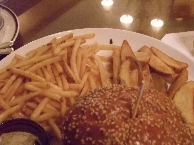 リッツカールトン大阪のハンバーガー By あやかわれいれい ザ バー The Bar 西梅田 バー 食べログ