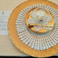 SALONE TOKYO - まるでデザートのようなビジュアル！1品目はお店のスペシャリテ、食感にこだわった茹でタコ2018