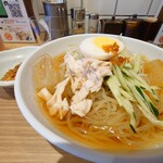 盛岡〇麺 - 