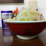 ラーメン二郎 - 標高まあまあ