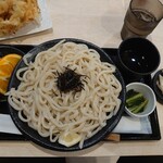 Washoku Izakaya Nakamaru - かき揚げうどん　\900(21-08)