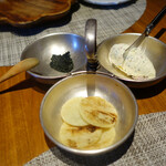 Gourmandise - キャビア、ブリニ、クリームチーズ