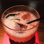 ビー・バー・マルノウチ - ざくろのカクテル