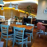 Q CAFE by Royal Garden Cafe - 