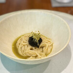 レストラン ナズ - 素麺に北海道のウニとキャビア、きゅうりの発酵ソース