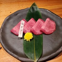 但馬屋 心斎橋 - 塩タン