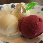 ぶどうの樹 - アイス３個盛（アップ）