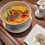中華 四川料理 WANG'S GARDEN - 