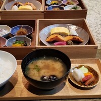 炯 - 