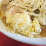 ラーメン二郎 - ニンニク多め
