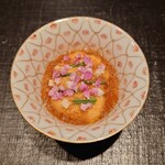 伯雲 - 北海道余市の塩水雲丹と焼き玉蜀黍の冷製茶碗蒸し