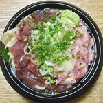 魚のめ - まぐろ丼