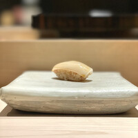 鮨m - 