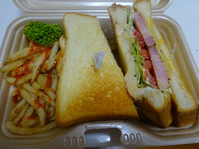 ロケットカフェ Rocket Cafe 加須 カフェ 食べログ