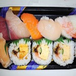 Sushiro To Go - 寿司盛り合わせ650円