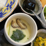 Michi sushi - 最後まで熱々の茶碗蒸しでした。