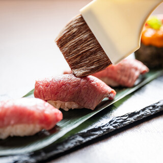 <Recommended by our store! Using red beef>meat Sushi