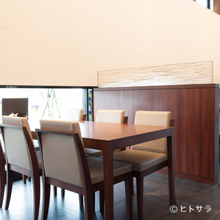 Enjoy carefully selected eel dishes in a relaxing space