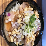 nibo - ランチ肉めし 250円