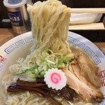 Hinode Seimen - 平打ち縮れ麺