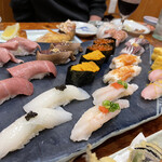 Daruma Zushi - 