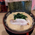 横濱家系ラーメン 神山 - 