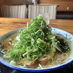 中華蕎麦 春馬 - 朝ラーセット（普）700円に九条ねぎTP100円