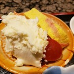 Yorozu Shokudou Ryuuen - ポテサラ、ミニトマト、卵焼き