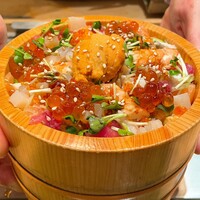 柳橋きたろう場内 - 海鮮ばらちらし 2200円