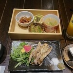 鶏料理 鉄板焼 かしわ - 写真２