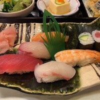 すし処 初音 - 